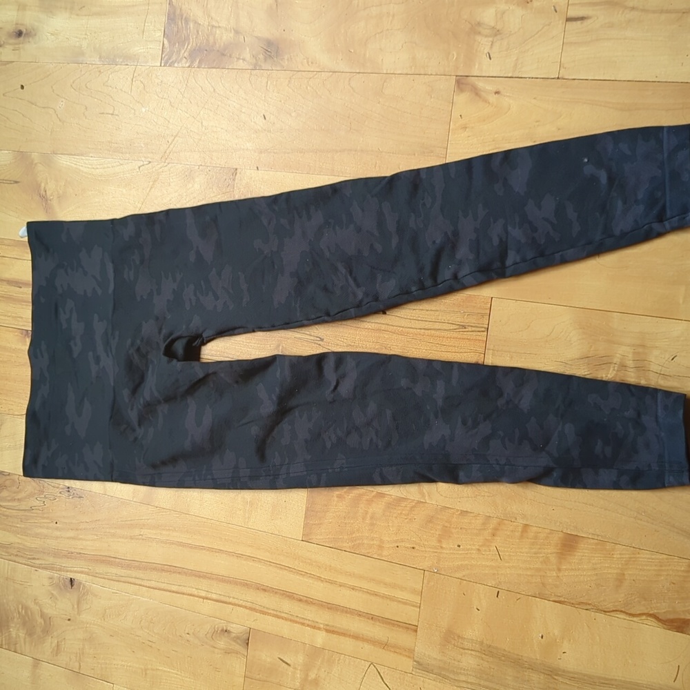 Spanx camo leggings size L